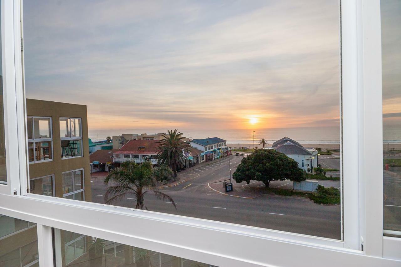 Main Beach Penthouse Jeffreysbaai Buitenkant foto